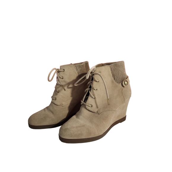 Womens MICHAEL KORS 160260 Beige Suede Wedge Boots sz. 10 M - Picture 1 of 16